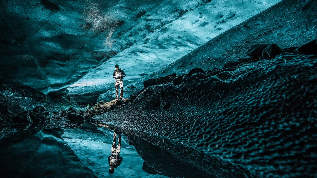 Blue Diamond Ice Cave Tour