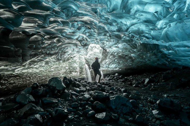 Blue Diamond Ice Cave Tour
