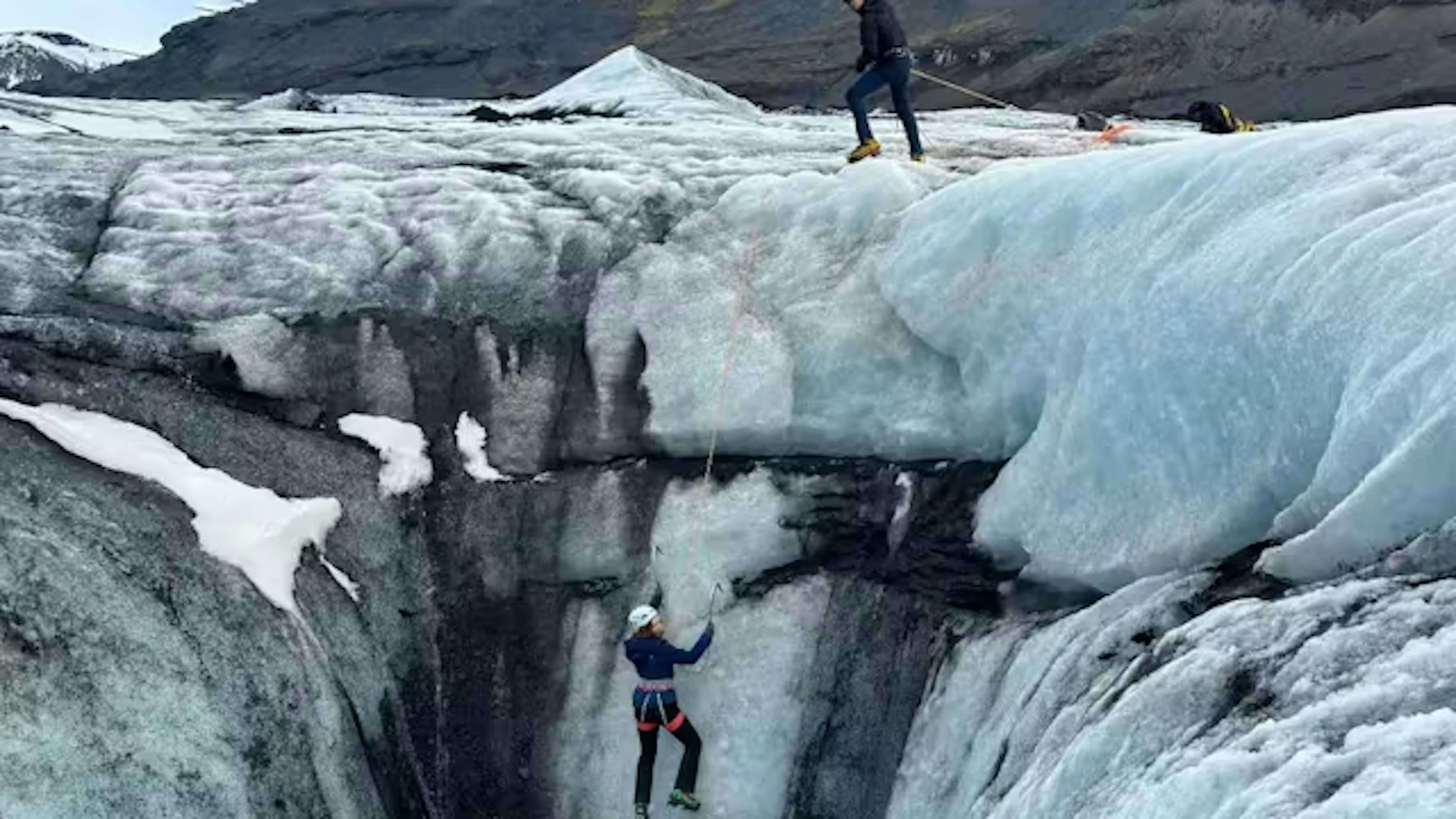 Sólheimajökull Glacier Hike & Ice Climbing