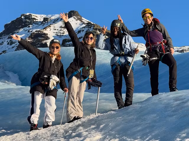 skaftafell-glacier-hike