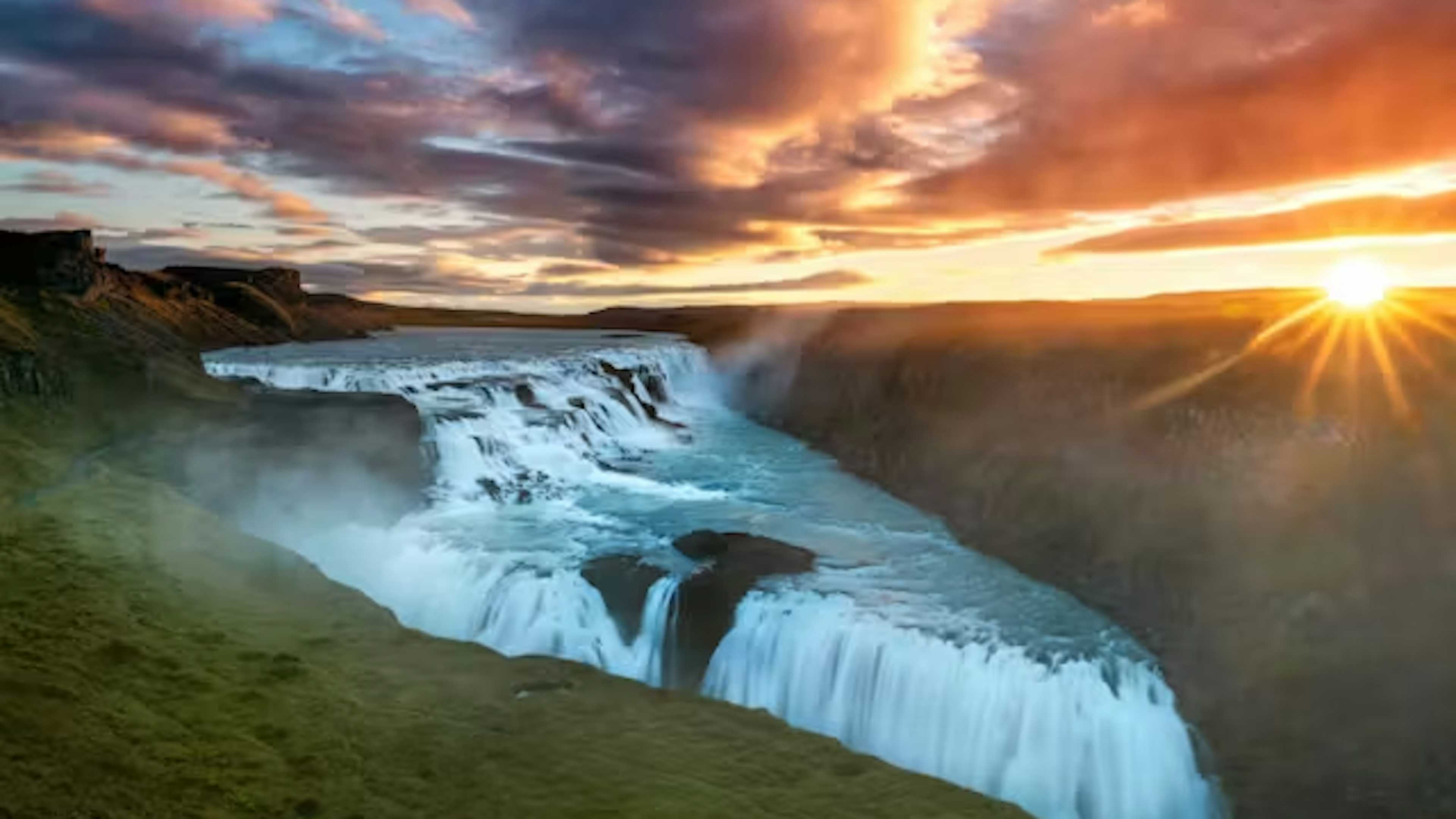Gullfoss Waterfall