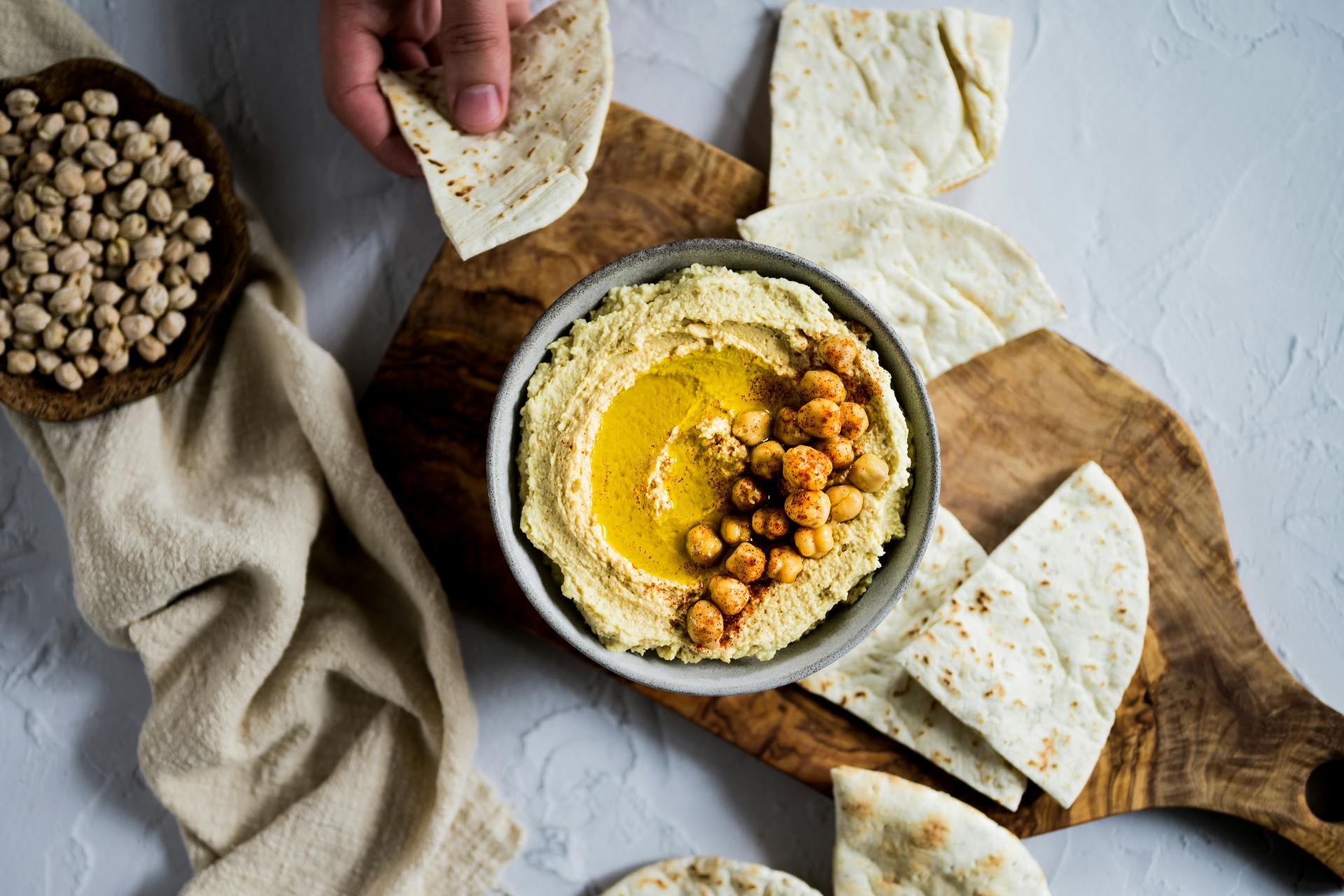 Kommetje knolselder hummus