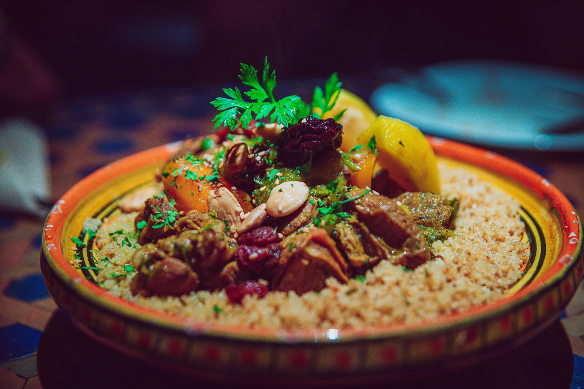 Couscous met geroosterde aubergine en wortel
