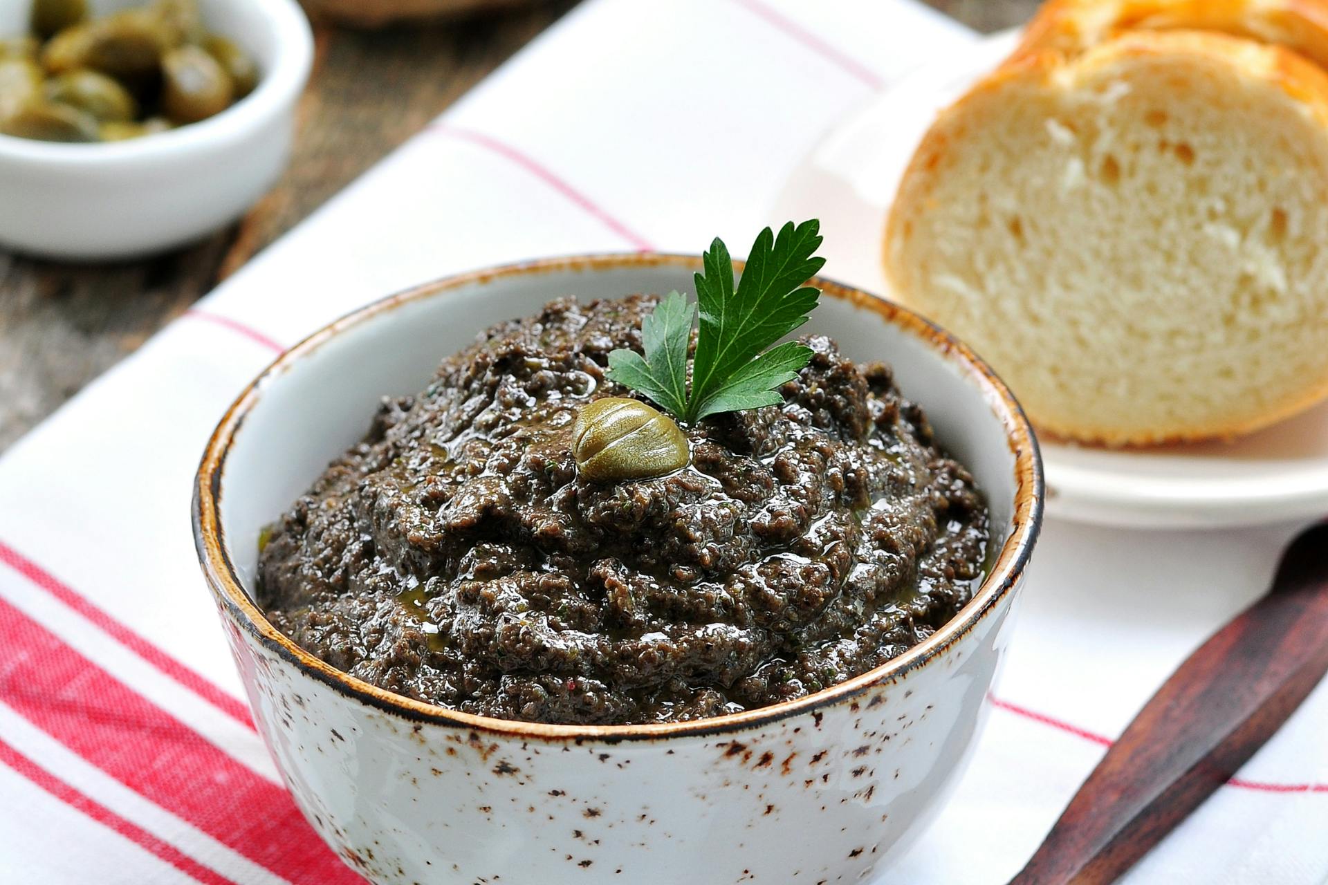 Kommetje met tapenade