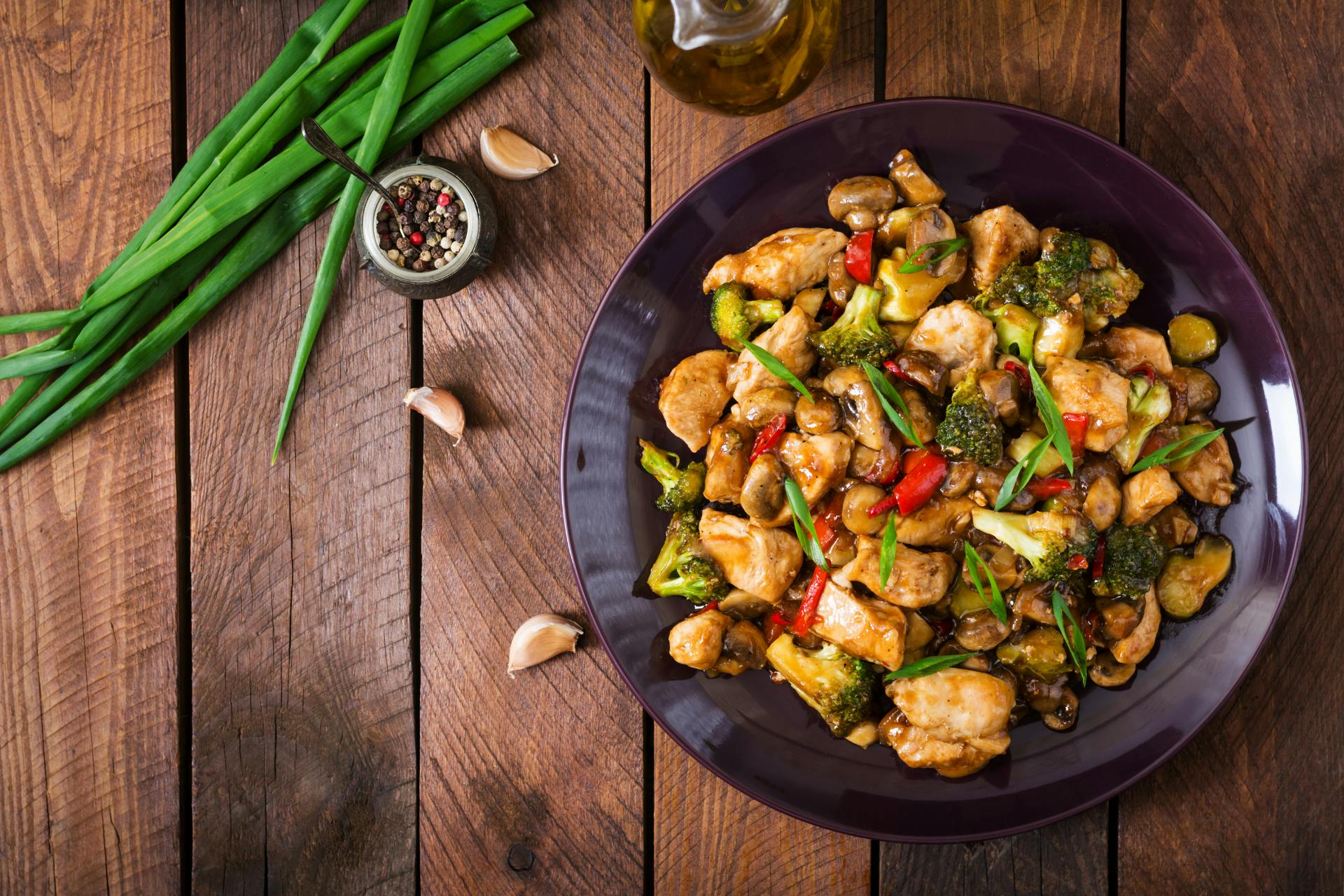Broccoli-champignon stir fry