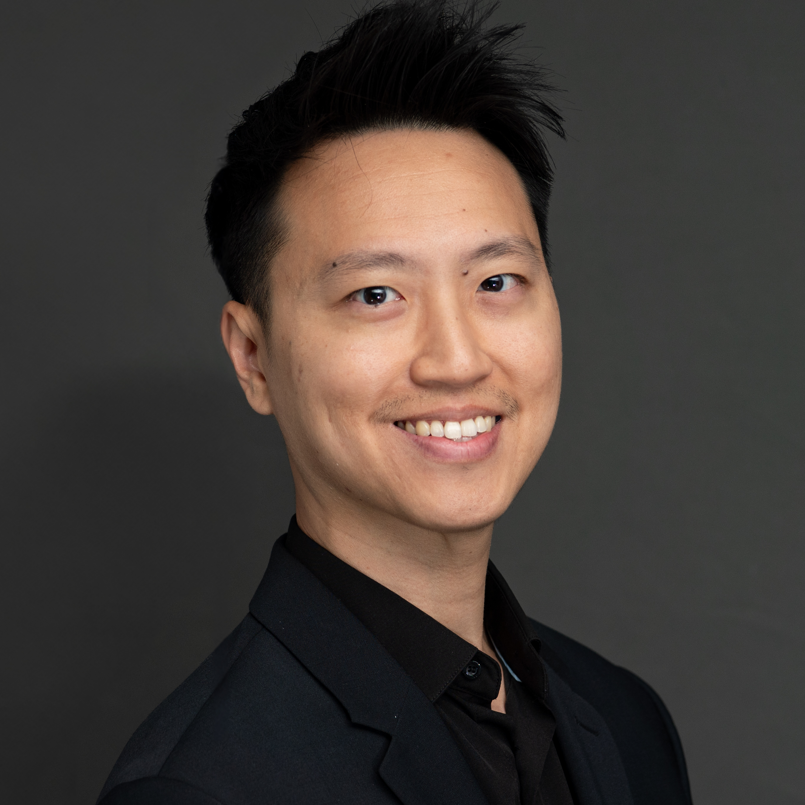 Elton Liu