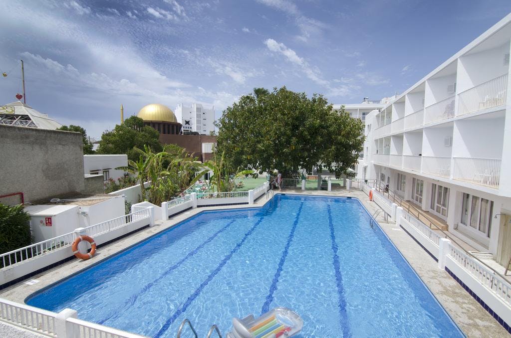 Vibra Marco Polo Hotel || pool