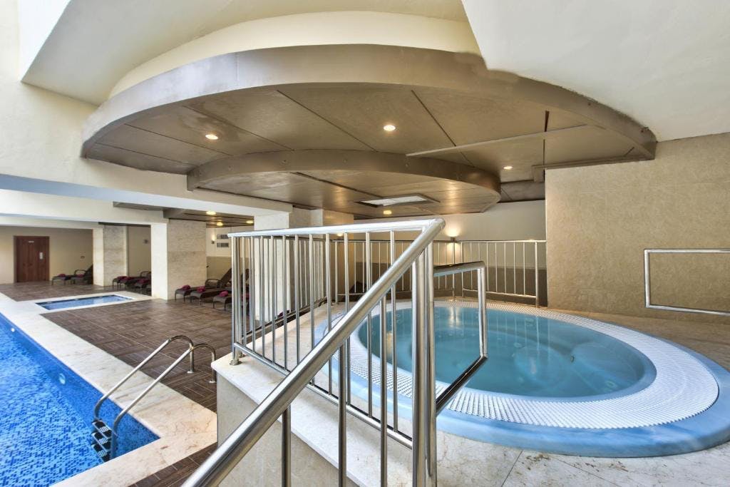 db San Antonio Hotel Hot tub