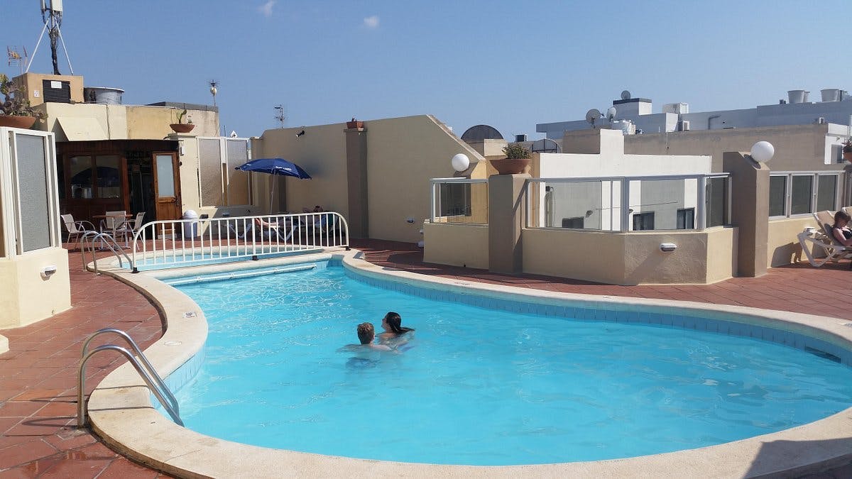 Hotel Kennedy Nova Pool