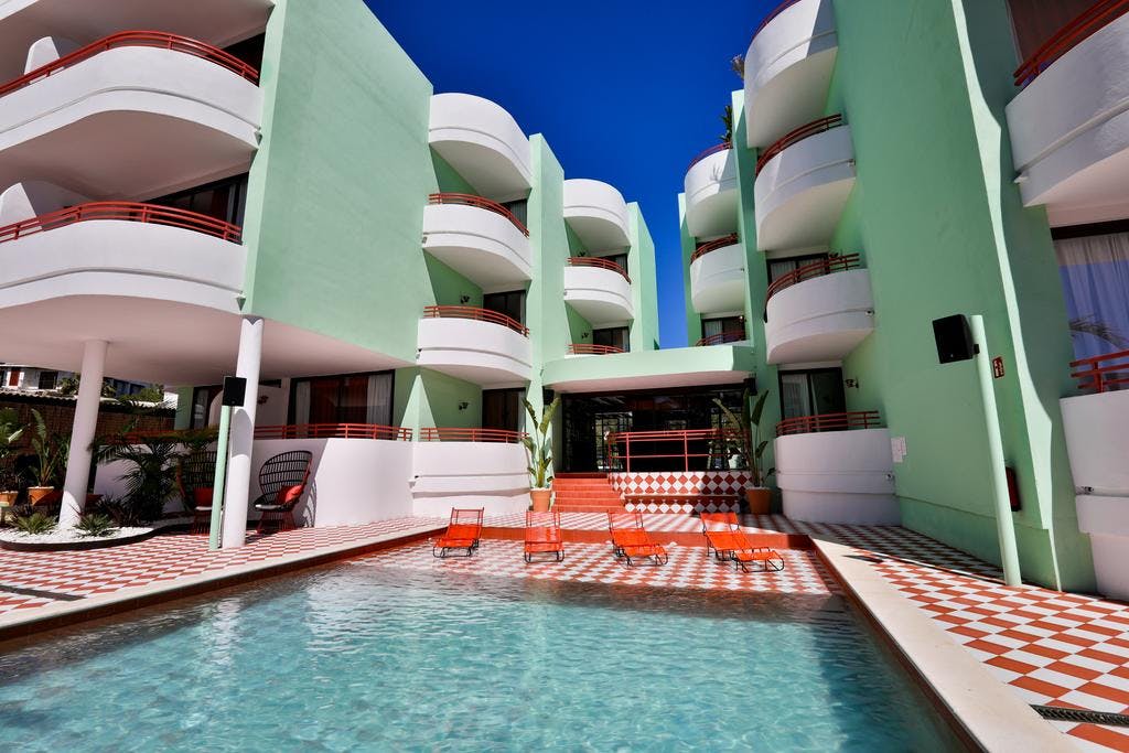 Hotel Cubanito pool