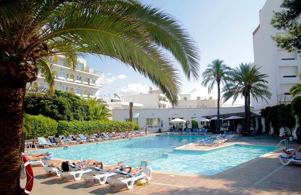 tropical hotel pool 