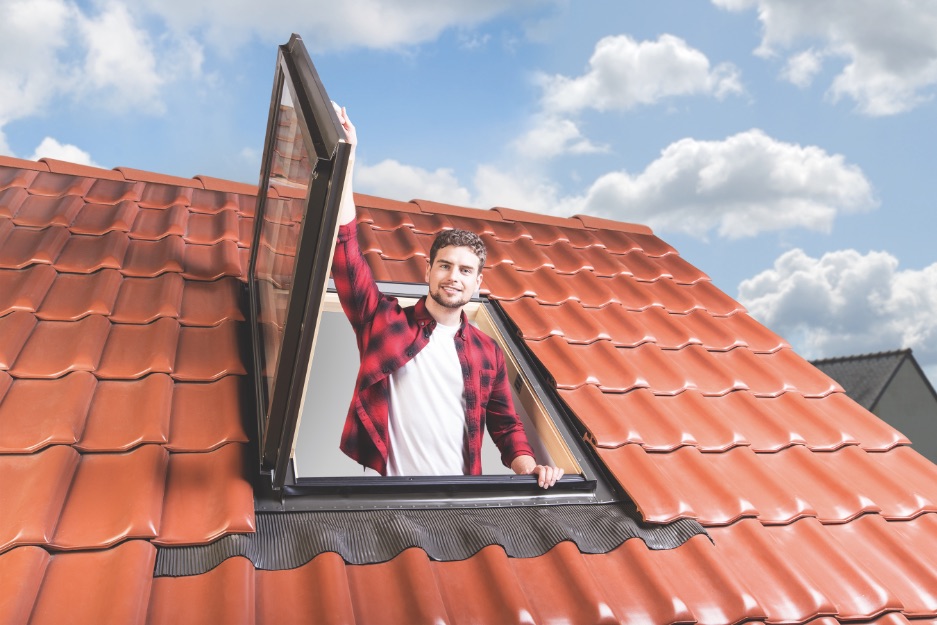 Dachfenster Notausstieg für Schornsteinfeger