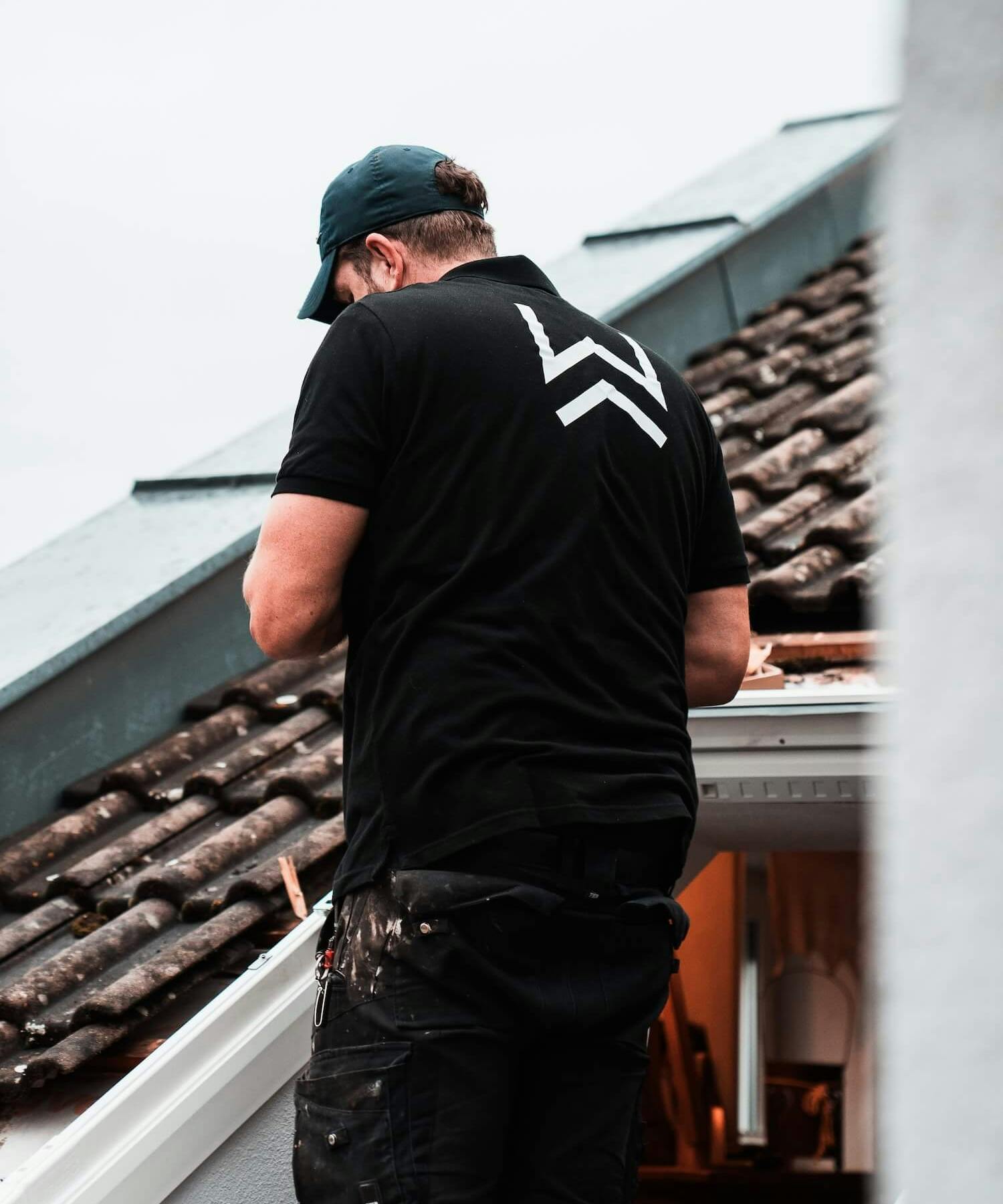 Lichtwunder Monter beim Dachfenster Austausch Lichtwunder Monter beim Dachfenster Austausch