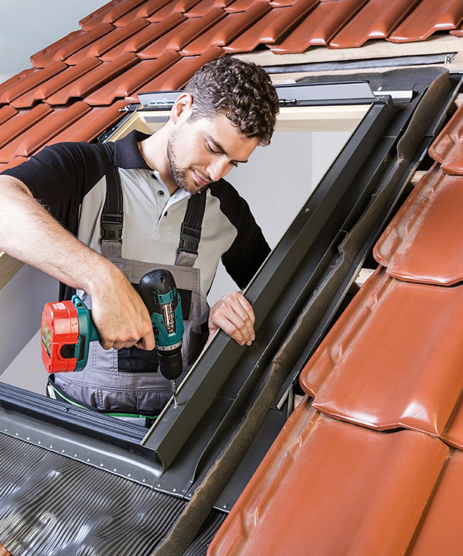 Dachfenster Einbauen mit professionellen Handwerkern Dachfenster Einbauen mit professionellen Handwerkern