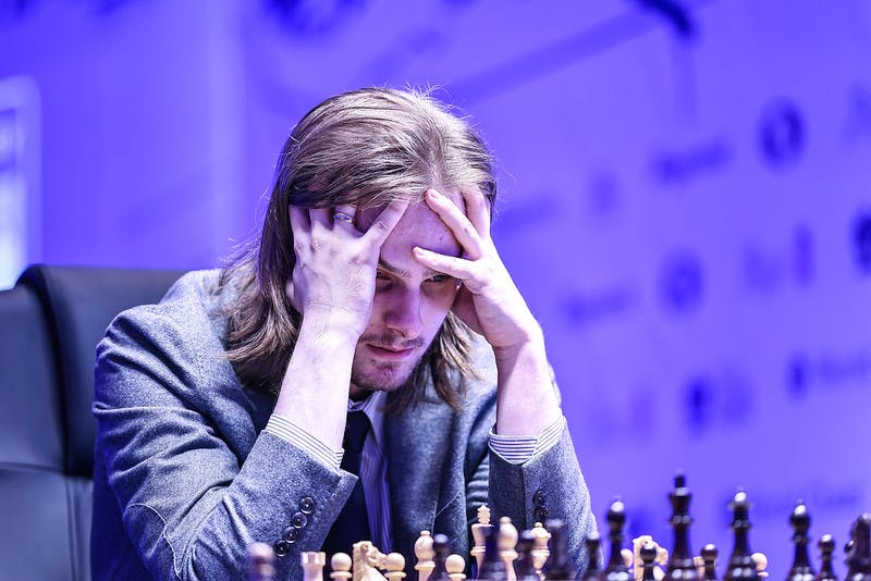 Grand Prix da FIDE 2022 - Semifinais: Vitórias brilhantes para Aronian e  Nakamura 