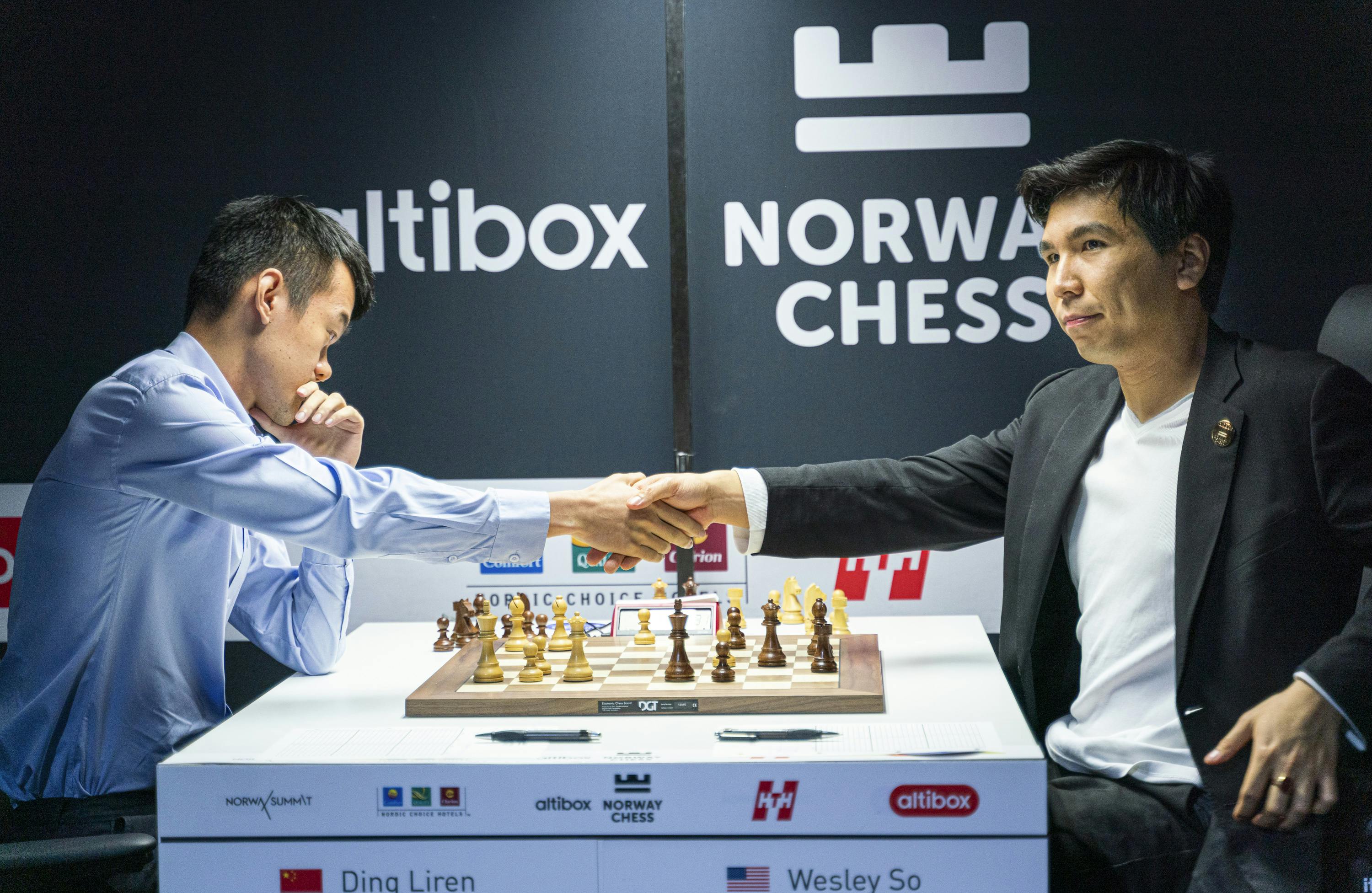 Ding Liren beats Wesley So in the first Armageddon game of the tournament.