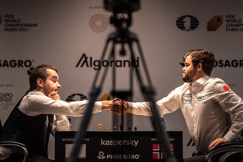 Carlsen versus Nepomniachtchi: FIDE World Championship Round 3