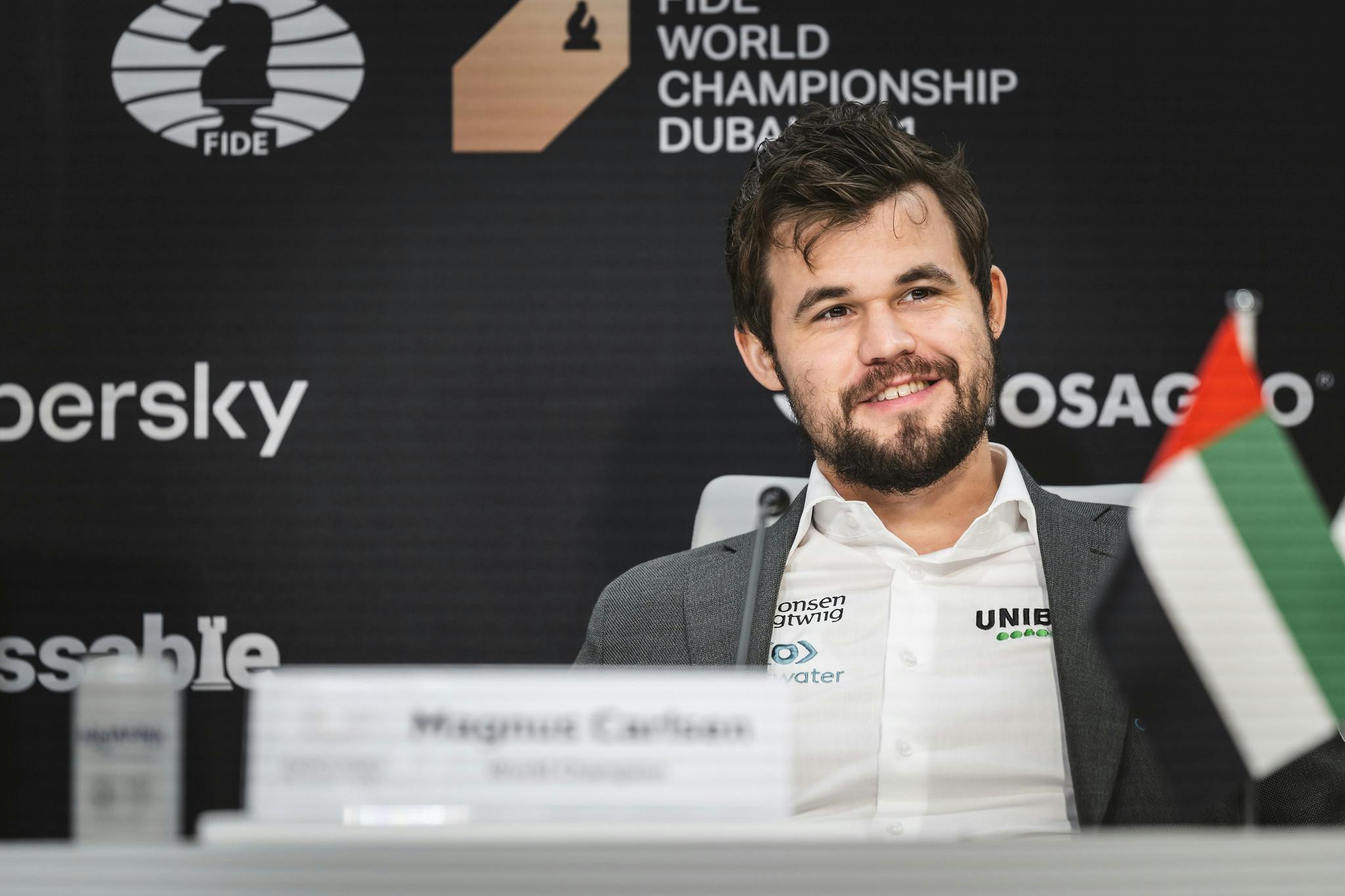 Carlsen versus Nepomniachtchi: FIDE World Championship Round 7