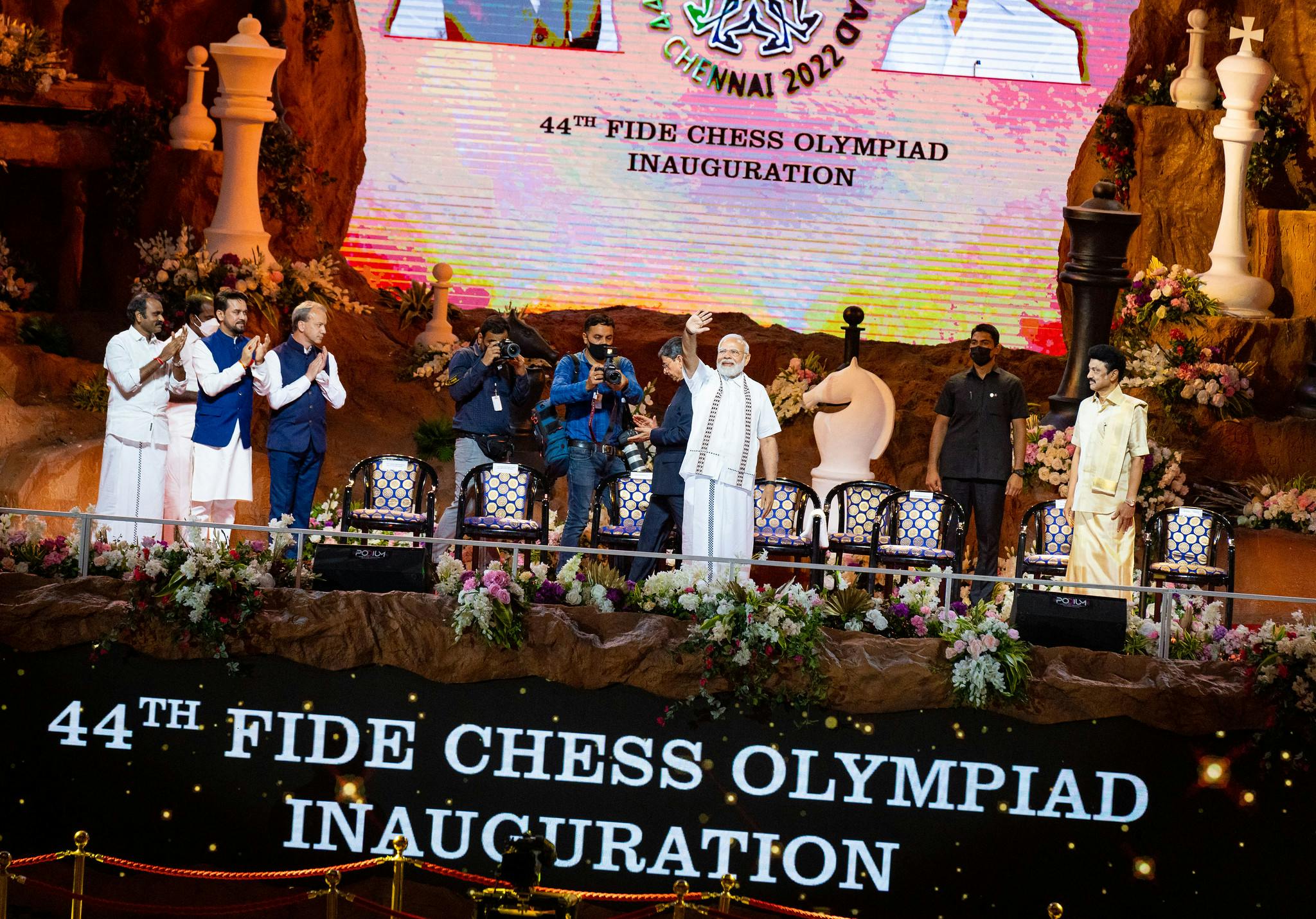 Vladimir Putin Sends Greetings to Participants and Organisers of FIDE  Online Olympiad