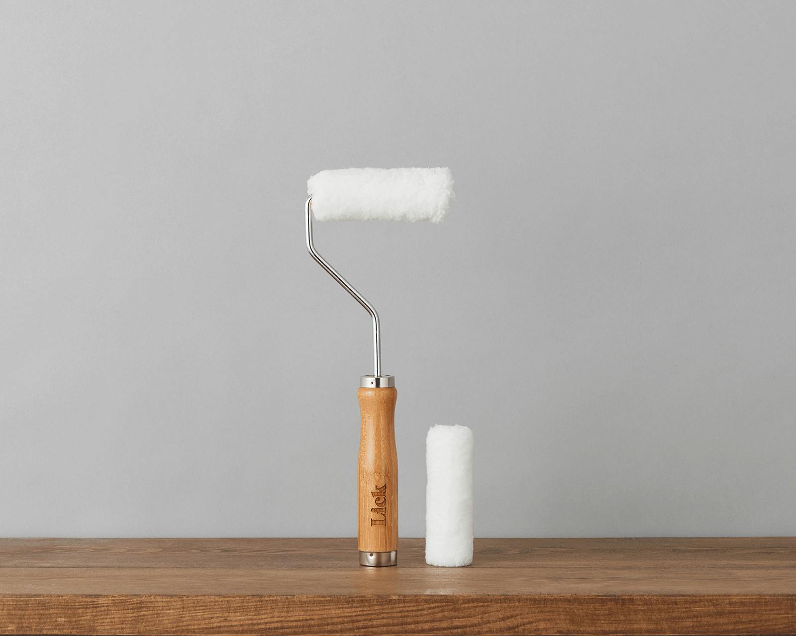 Lick 4inch Wooden Roller With 2 Microfiber Rollers