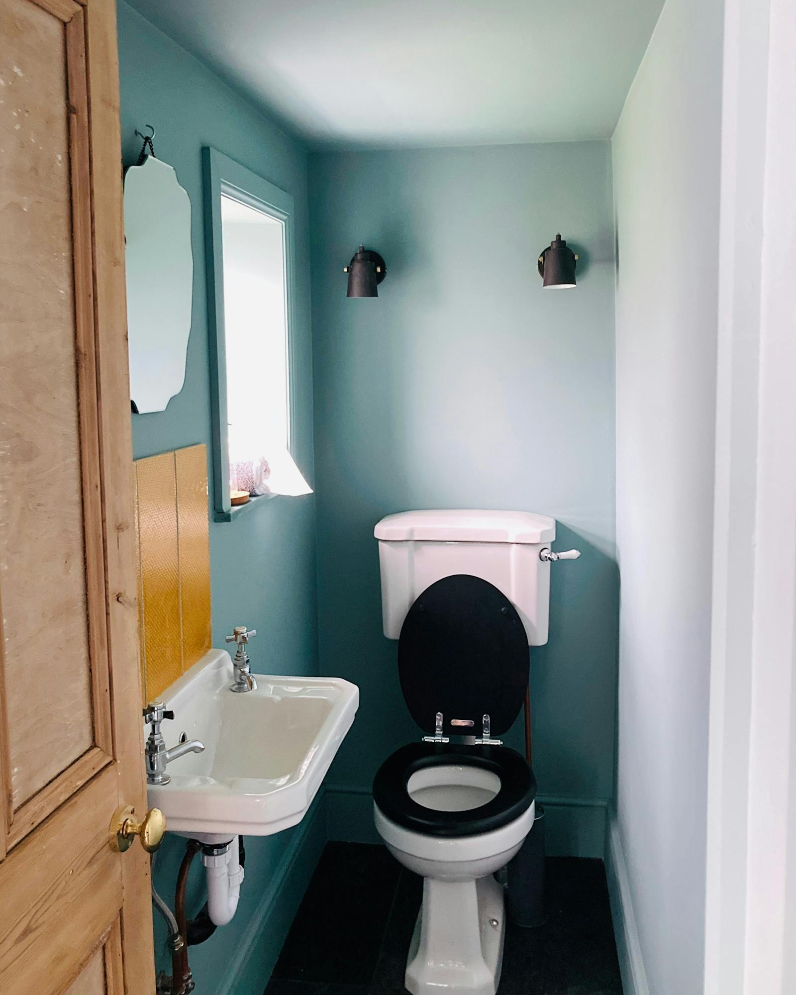 Modern Small Bathroom Paint Ideas, Small Bathroom Paint Ideas