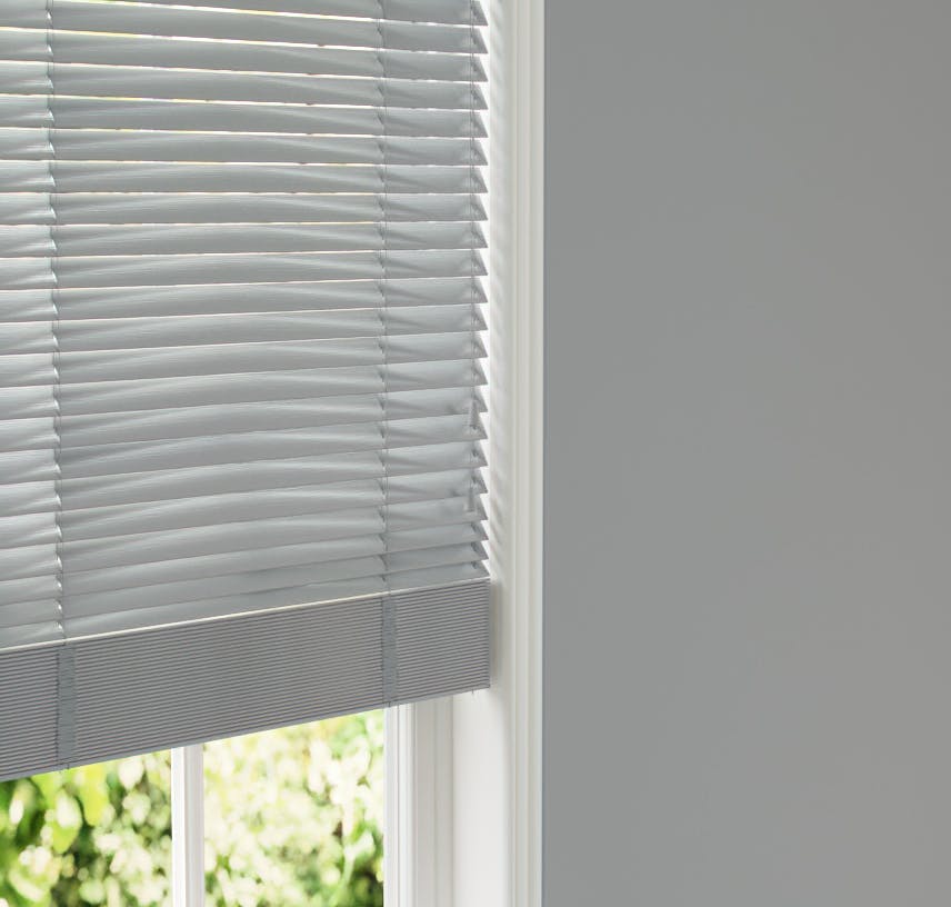 Lick Grey 06 Venetian fine grain blinds against Grey 06 wall