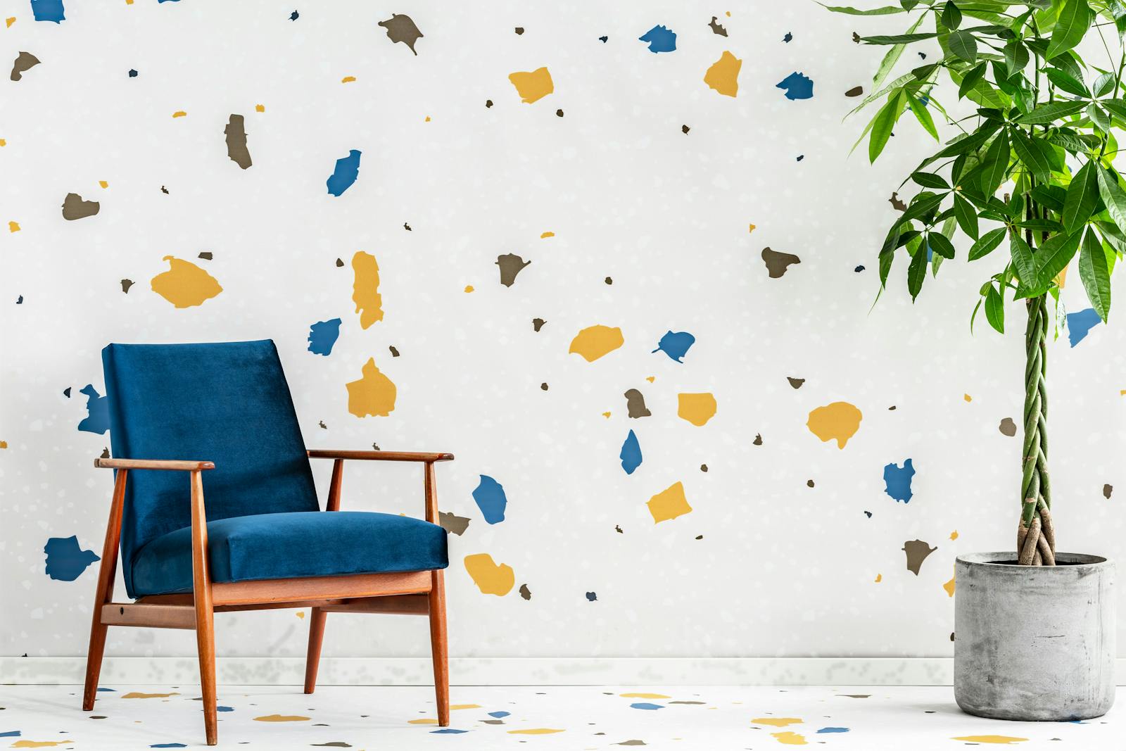Can you cover wallpaper with paint? | Lick