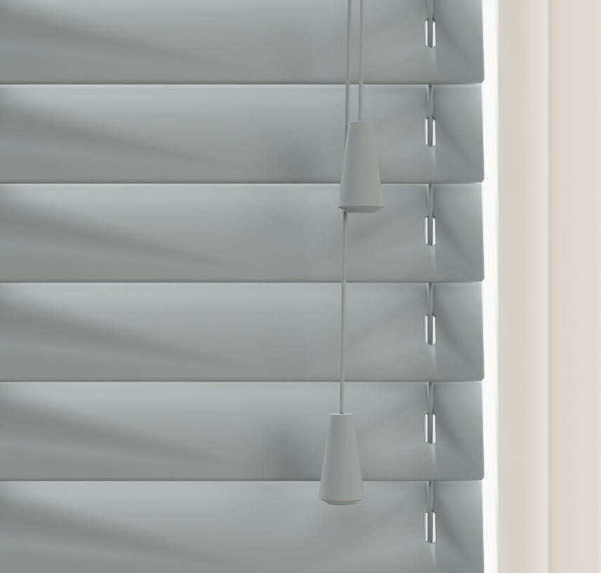 Close up view of Lick Grey 06 Venetian blinds