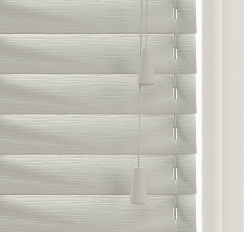 Close up view of Lick Grey 04 Venetian fine grain blinds
