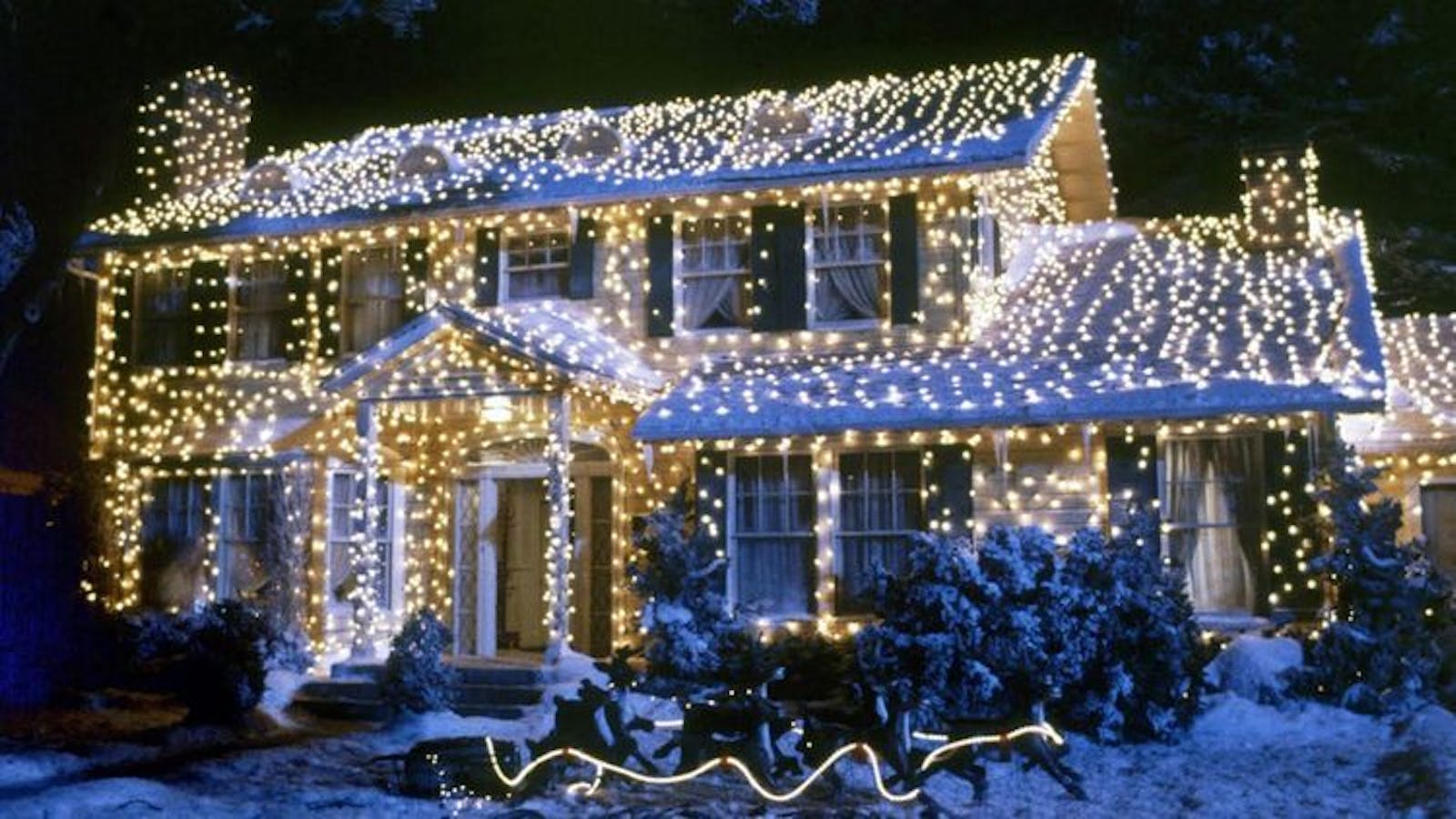House from National Lampoon's Vacation movie, decked in fairy lights