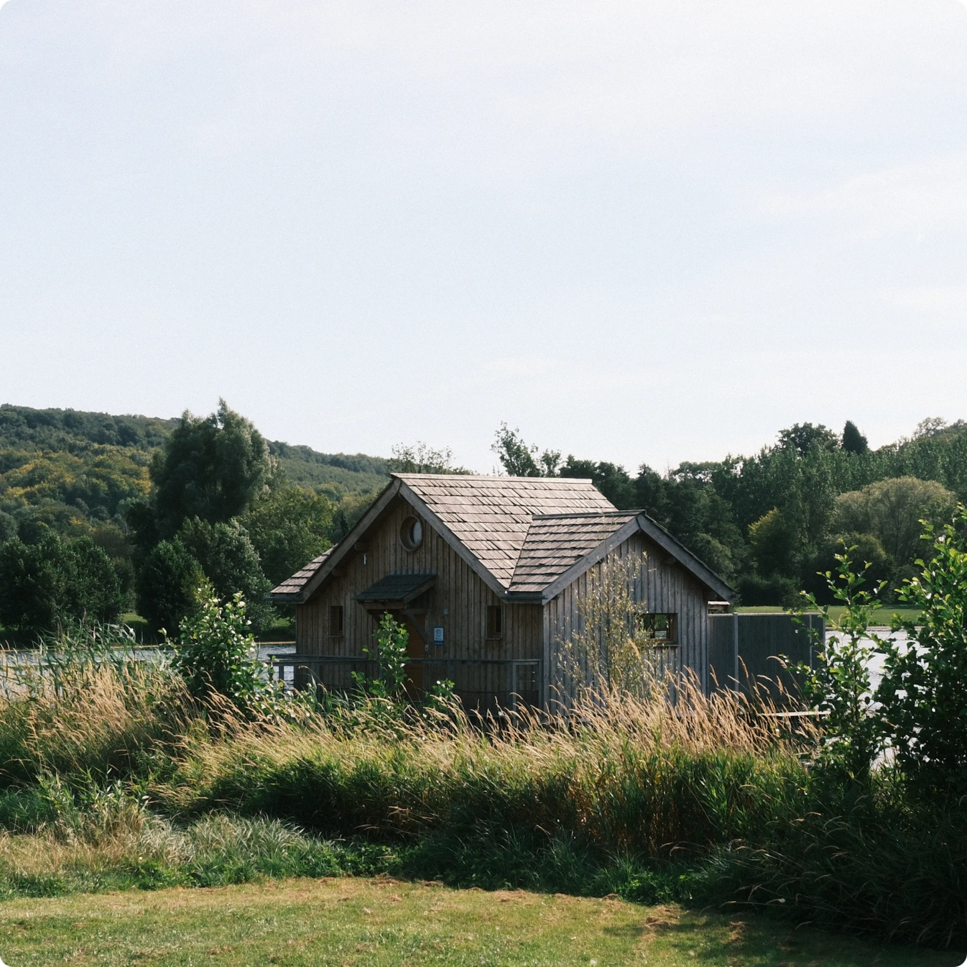 Cabane sur l’eau & bain nordique