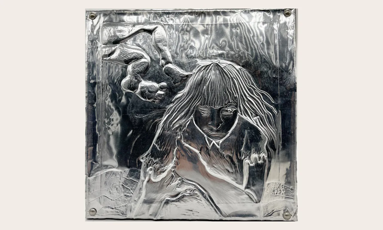 Charlotte Worthington, Animal 2, Hand-worked aluminium relief with metals tacks on stretched canvas, 30 x 30 cm, 2025 c. The Artist Charlotte Worthington