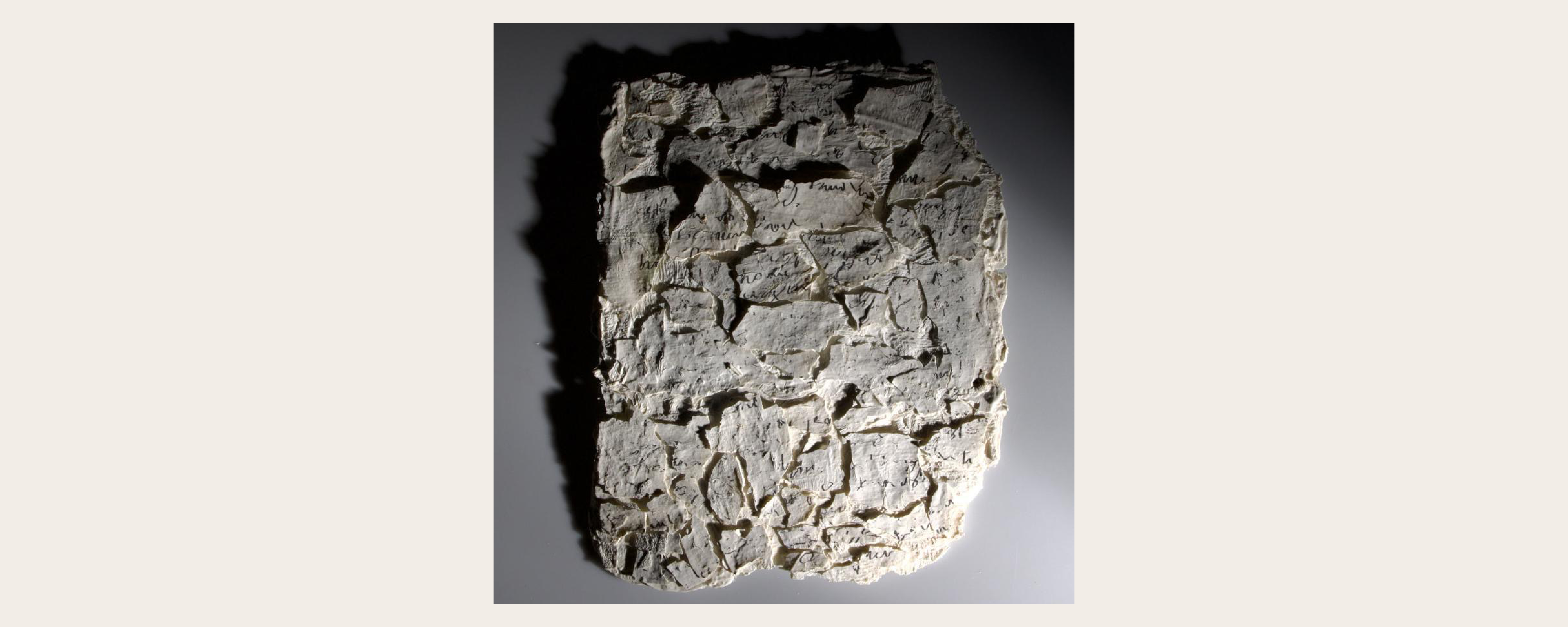 Orly Kritzman, Words Fail Me, Porcelai, glaze, paper clay, cloth, decals2025, 40 x 30 cm, c. The Artist, Orly Kritzman