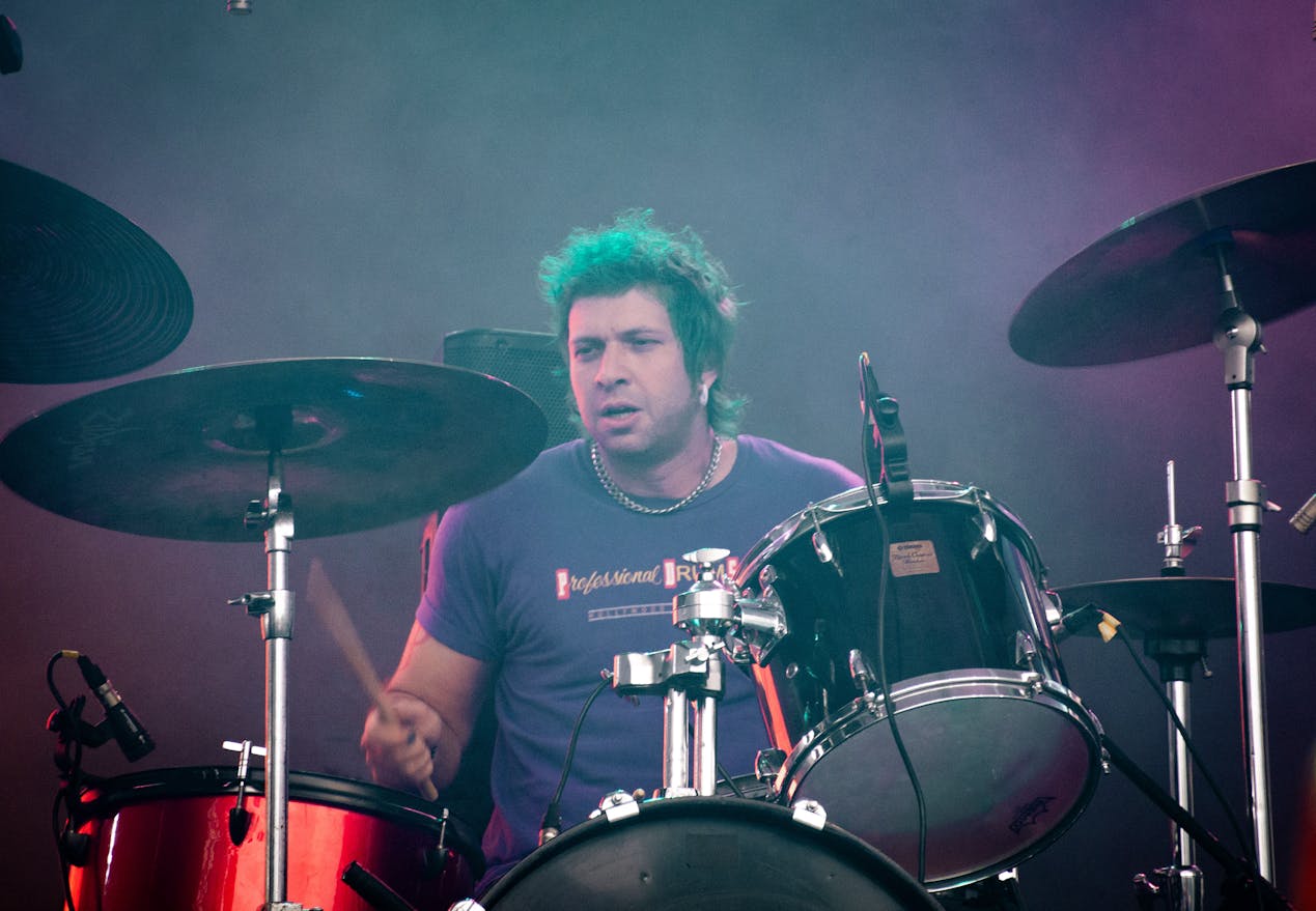 Ale Iafelice durante o show de sábado no Oxigênio Festival