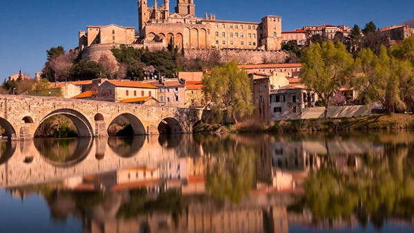 THE ALBIGENSES AND THE PAPACY