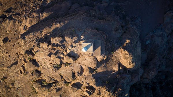 Aaron: Mount Hor and the Anointing of Eleazar