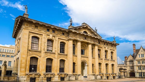 ENGLAND: FROM THE AGE OF ELIZABETH TO THE GLORIOUS REVOLUTION