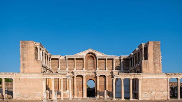 Sardis - The Dead Church