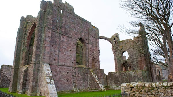 AIDEN: MISSIONARY TO ENGLAND