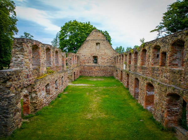 Katharina von Bora: Martin Luther Meets His Match