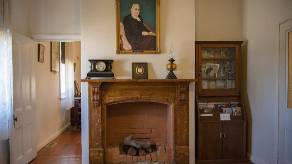 ELLEN WHITE AND SUNNYSIDE