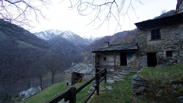 MISSION MOVEMENT: THE WALDENSIAN TRAINING SCHOOLS