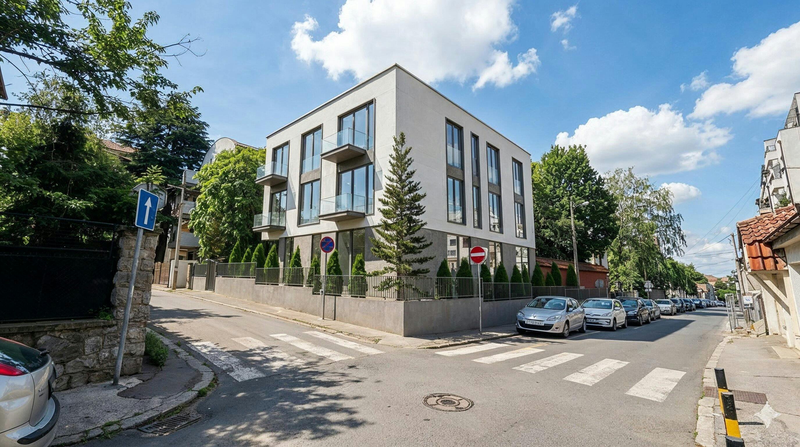 Lion Exclusive building at the corner of Dimitrija Davidovića and Đevđelijska streets in Zvezdara.