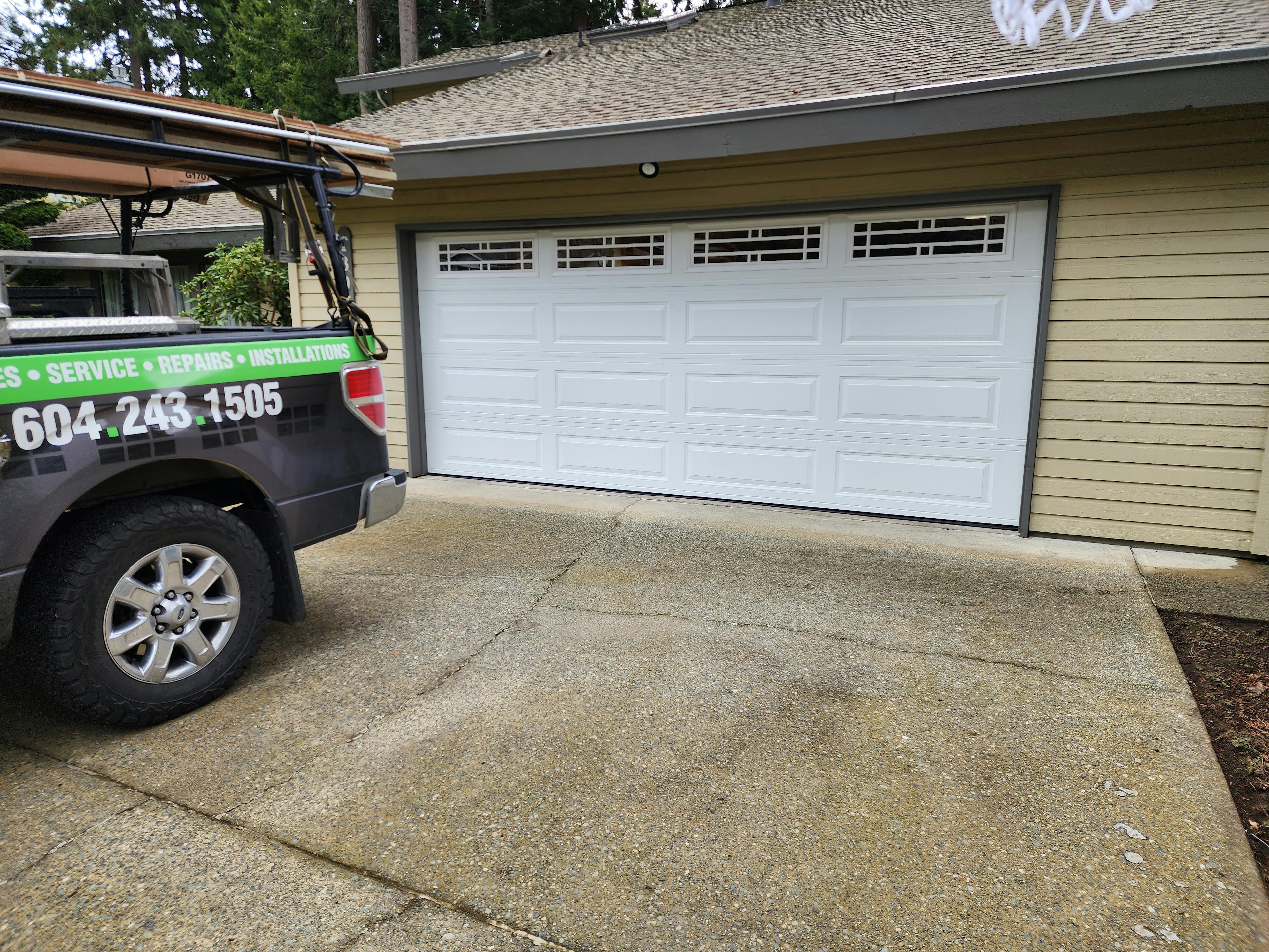 Amarr Lincoln LI3138 Fully Insulated Steel Door
