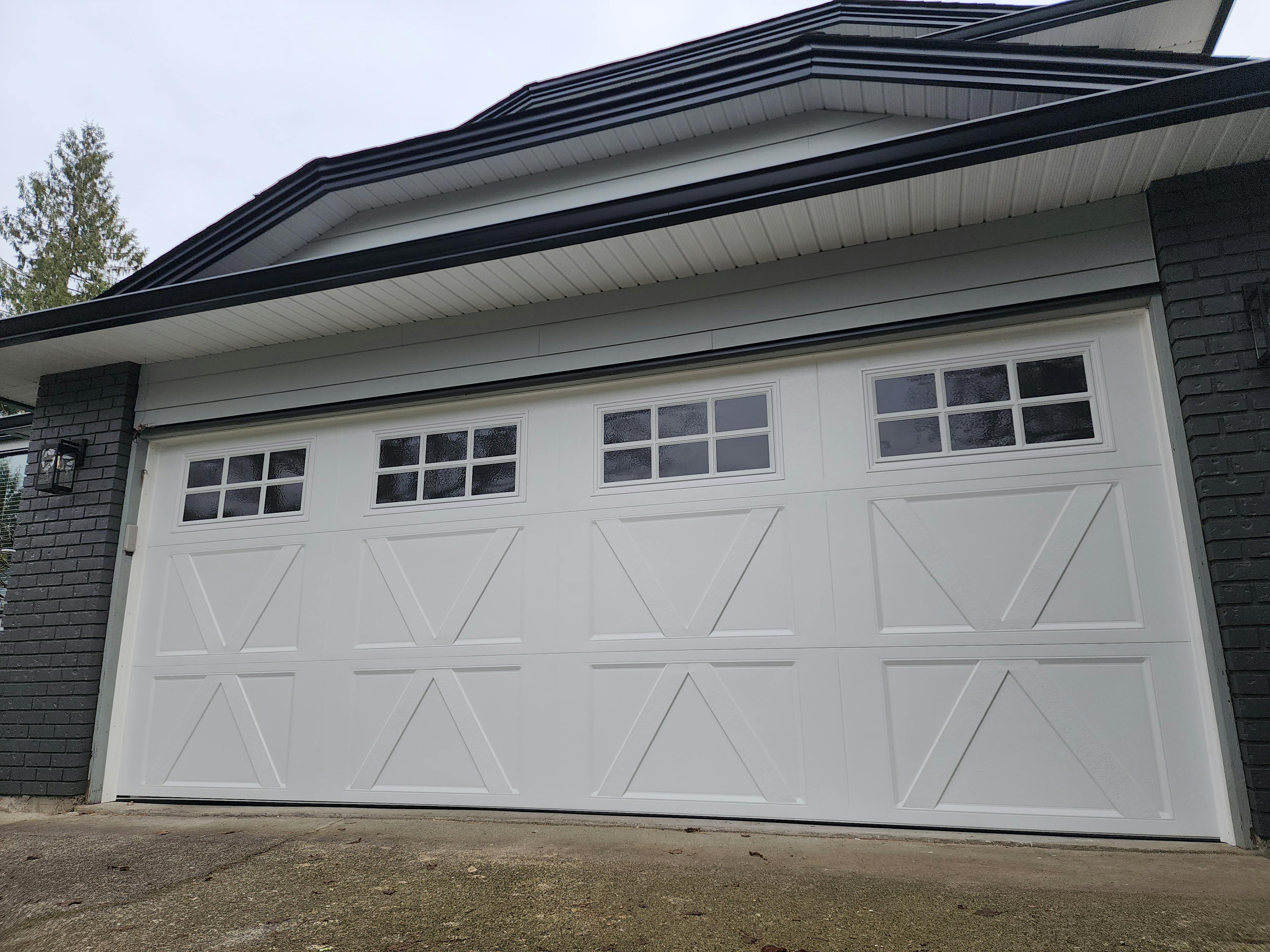 A White Garage Door Installed in Surrey, BC