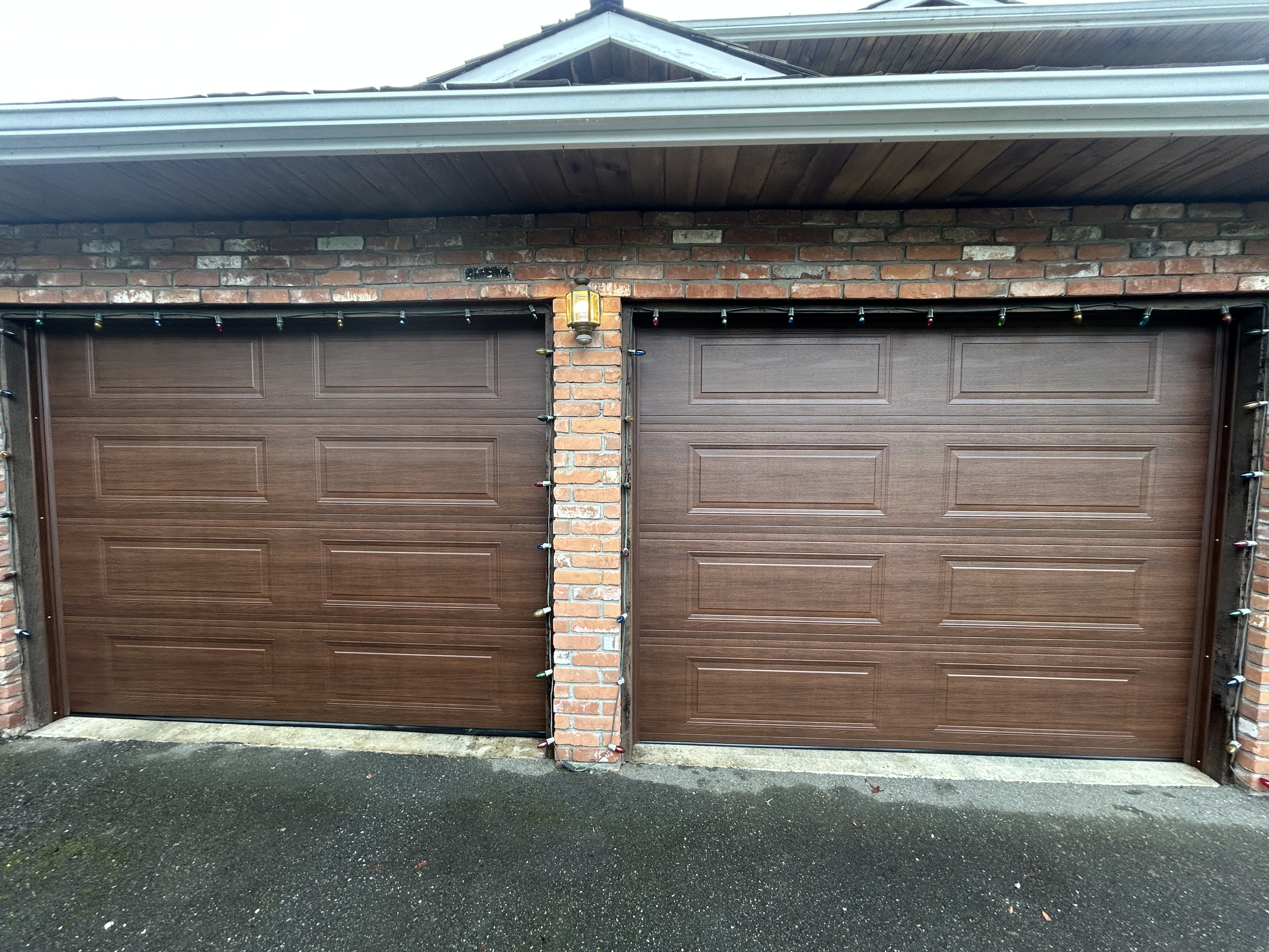 Two 9x7 Steel-Craft Ranch-Craft in Walnut