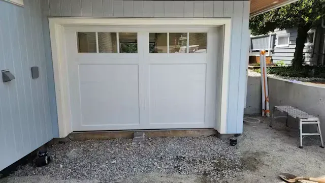 Garage door repair questions and technician assessment