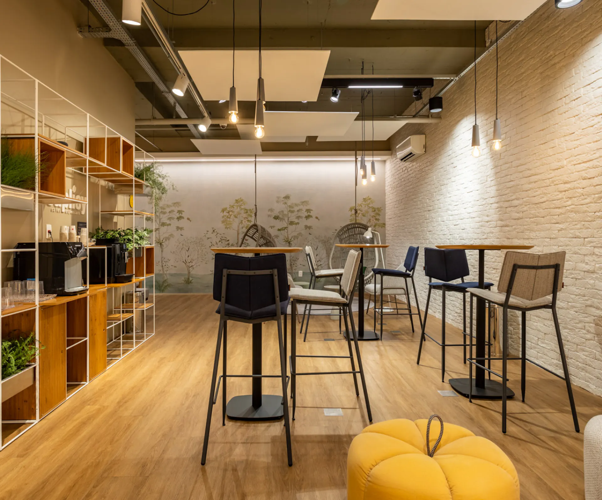 Foto da recepção da unidade Vila Olímpia