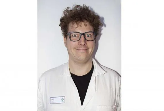 Game master à LIVE Corp.