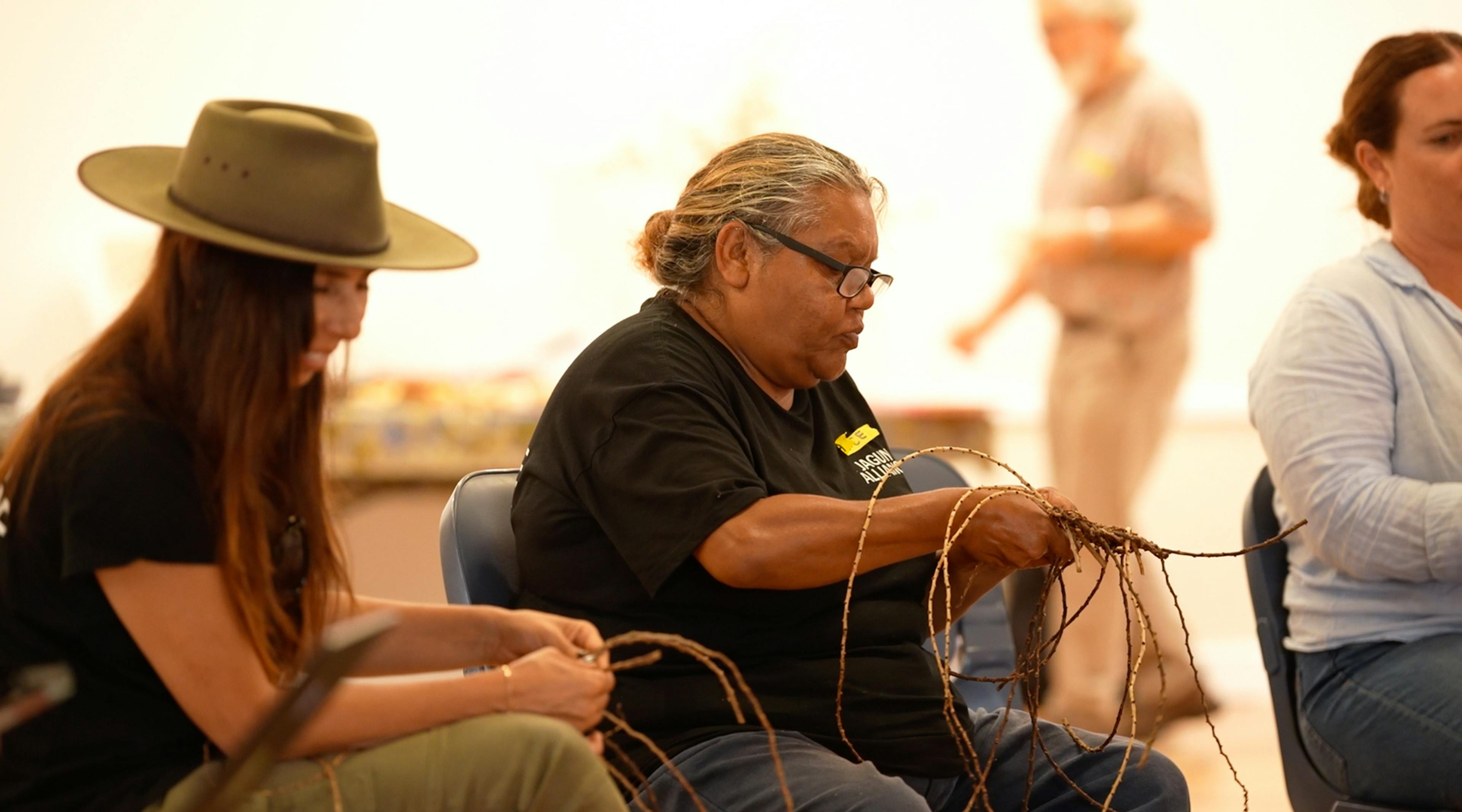 Weaving and yarning: Stories behind the fishing net